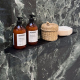 Bath Shelf X - Badeværelseshylde - Brushed Gold - 395 x 100 mm - aloop design studio