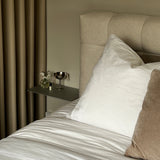 Bedside Table Y - Sengehylde - Brushed Gold - aloop design studio