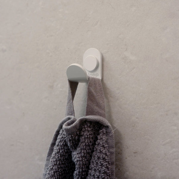 Hanger X1 - Håndklædekrog - Brushed Gold - aloop design studio