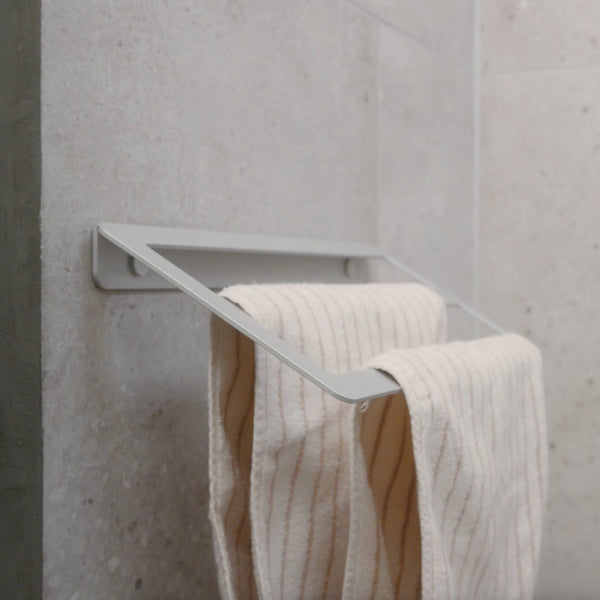 Towel Holder Y - Håndklædeholder - Charcoal Black - 395 x 175 mm - aloop design studio